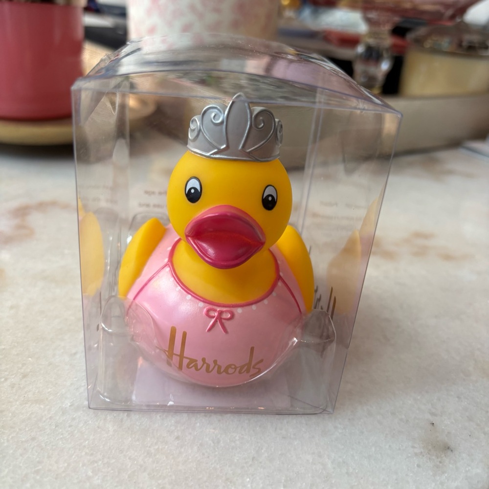 ❗️FINAL❗️Harrods Pink and Yellow Rubber Duckie Queen Princess with Silver Crown